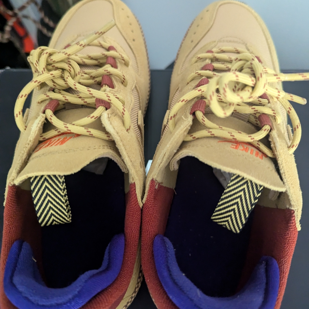 Nike Air Force 1 Wild Women Size 8.5 Brand New Wheat - Picture 6 of 10